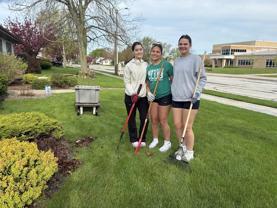 High school students doing service work